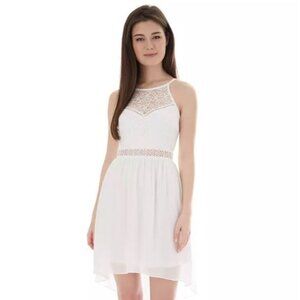 IZ Byer White High Neck Cutaway Bodice High-Low Hem Dress Junior's Size 9